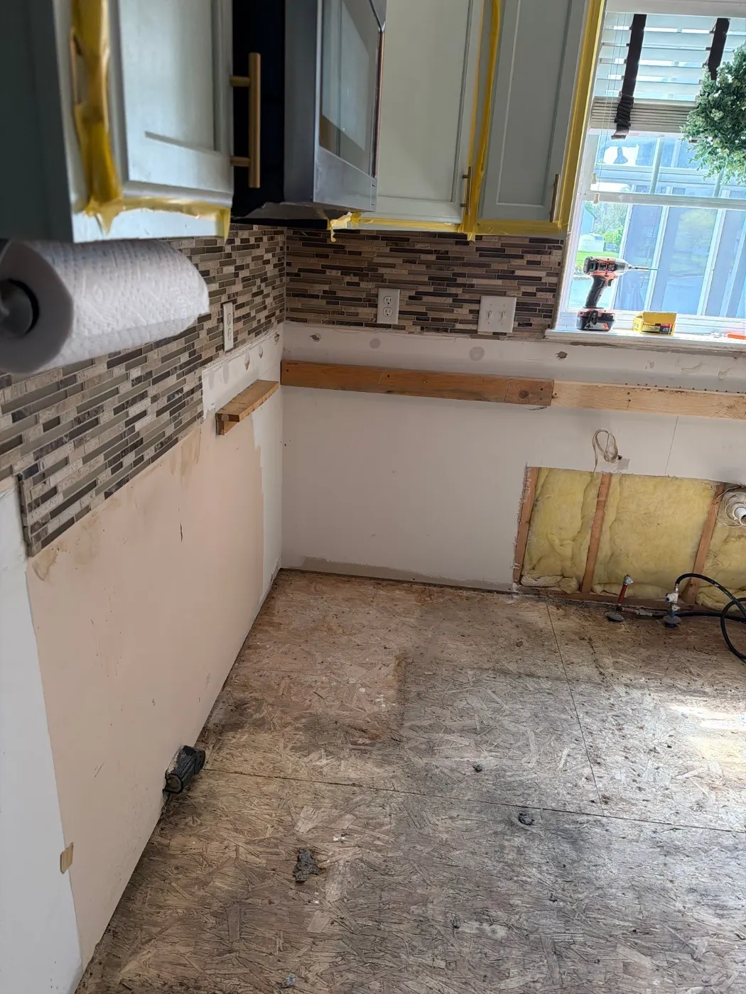 Containment setup for mold remediation in Brookshire home