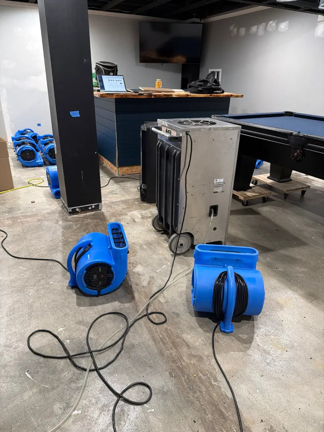 Large-scale water extraction in Brookshire business space